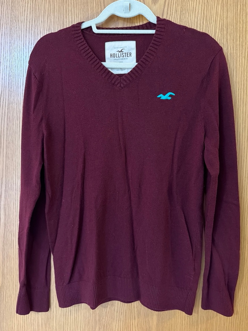Hollister Jumper Sweater Men's S Burgundy V-Neck Pullover Lightweight Preppy Y2K